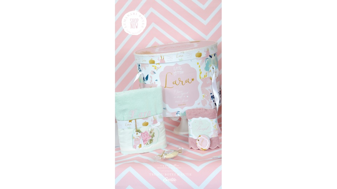 Trusou  de botez brodat cu note moderne, Spring Sounds 17